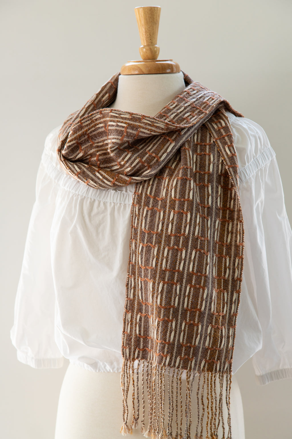 Contemporary Scarf in Fine Wool & Tencel