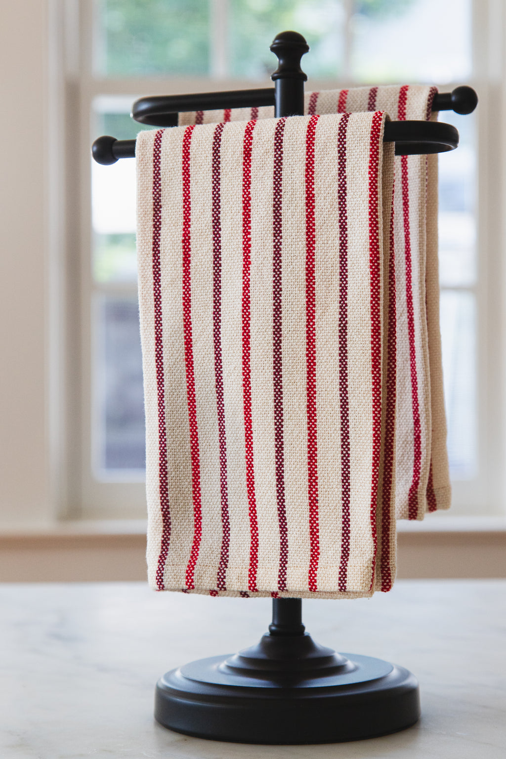 Signature Towel with Red Striping