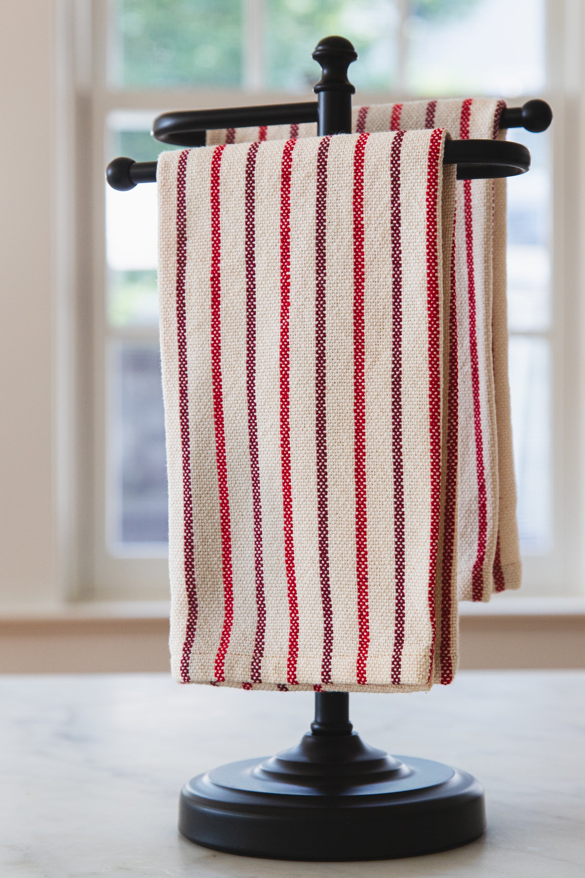 Signature Towel with Red Striping